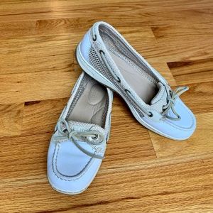 Like new Sperry Topsider boat shoes